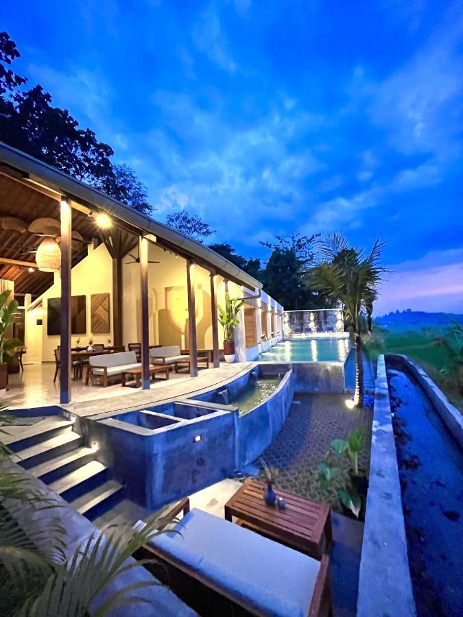 Boutique Villa Jogja Senang Putjung Dış mekan fotoğraf
